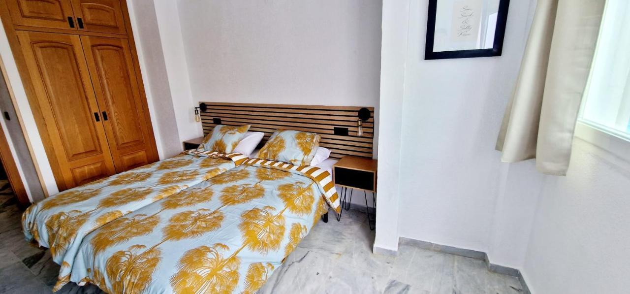 Apartamento Plaza Santa Ana Benidorm Exterior foto